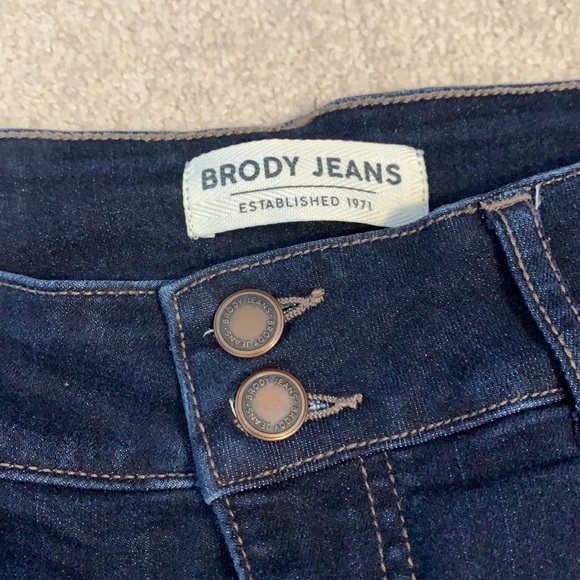 Brody Jeans Denim Shorts Size 28 EUC - Picture 2 of 7